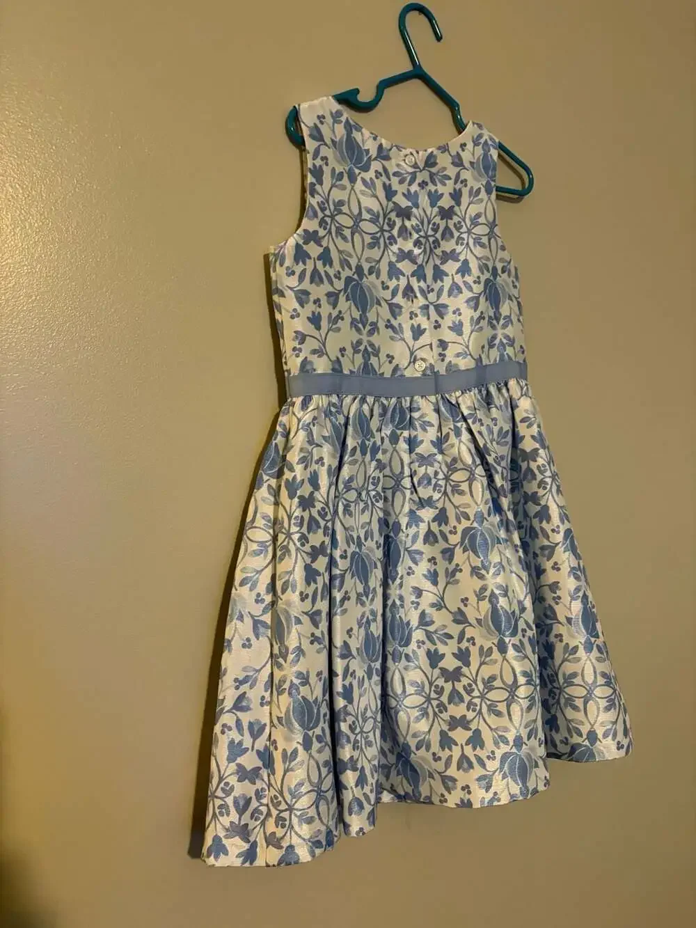 Gymboree Girls Size 5 Blue and White Floral Brocade Party Dress with Bow